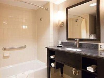 фото отеля Roswell Suites