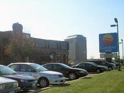 фото отеля Comfort Inn Downers Grove