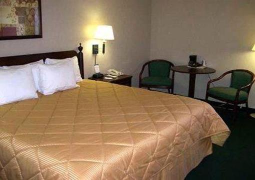 фото отеля Comfort Inn Downers Grove