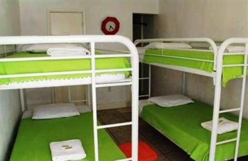 фото отеля Santa Barbara Hostel