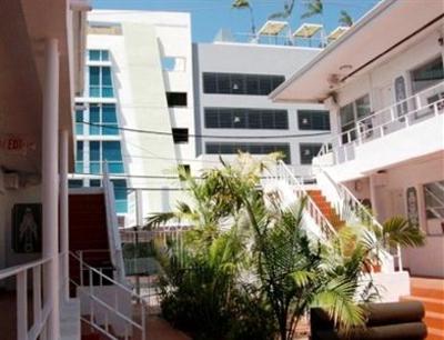 фото отеля Santa Barbara Hostel