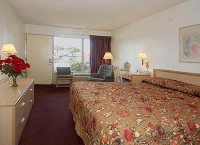 фото отеля Econo Lodge Dallas Airport North
