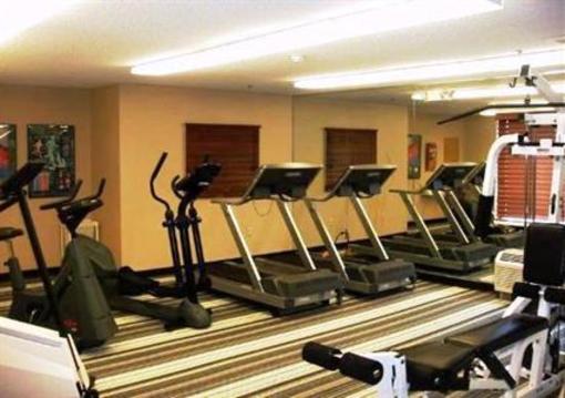 фото отеля Candlewood Suites Warrenville