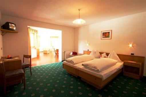 фото отеля Hotel Seehof Welsberg-Taisten