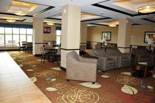 фото отеля Holiday Inn Express & Suites Clinton