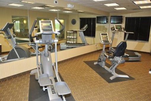 фото отеля Holiday Inn Express & Suites Clinton