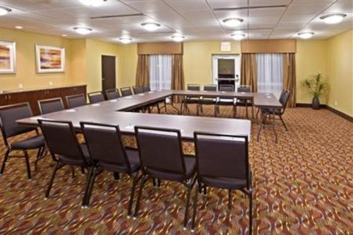 фото отеля Holiday Inn Express Hotel & Suites Richwood-Cincinnati South