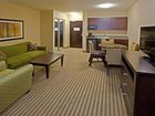 фото отеля Holiday Inn Express Hotel & Suites Richwood-Cincinnati South