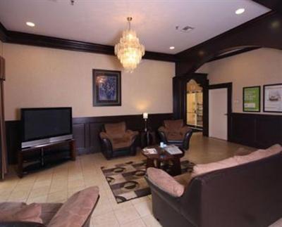 фото отеля Baymont Inn and Suites New Orleans