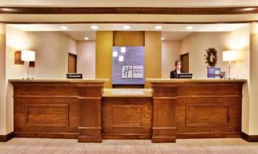 фото отеля Holiday Inn Express Hotel & Suites Jacksonville (Illinois)