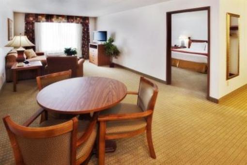 фото отеля Holiday Inn Express Hotel & Suites Jacksonville (Illinois)