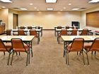 фото отеля Holiday Inn Express Hotel & Suites Jacksonville (Illinois)