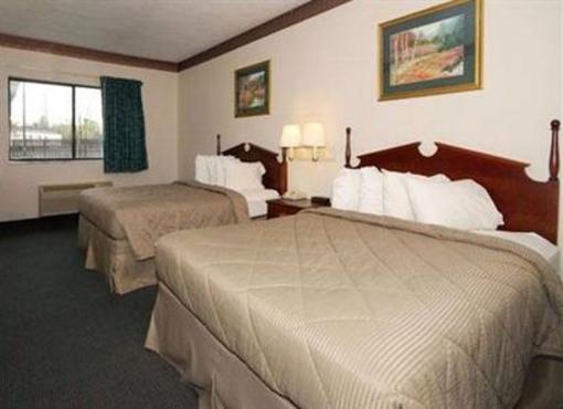 фото отеля Comfort Inn Belleville (Michigan)