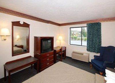 фото отеля Comfort Inn Belleville (Michigan)