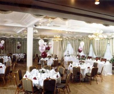 фото отеля Cumberland Hotel Eastbourne