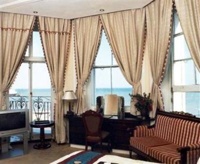 фото отеля Cumberland Hotel Eastbourne