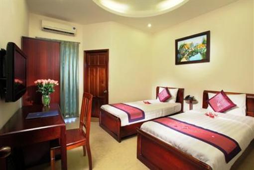 фото отеля Blue River Hotel