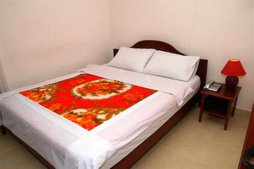 фото отеля Happy Inn Hotel
