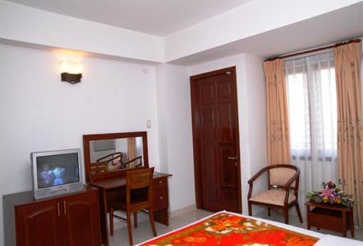 фото отеля Happy Inn Hotel