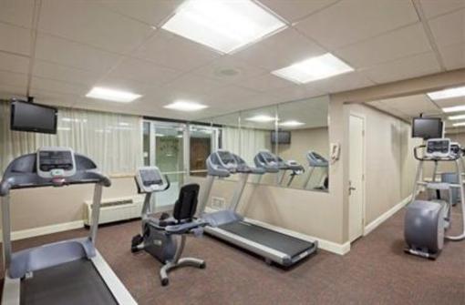 фото отеля Holiday Inn Hotel & Suites Marlboro