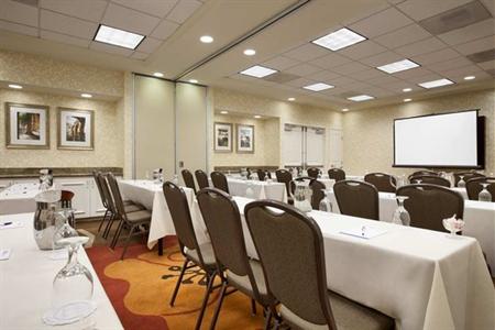 фото отеля Hilton Garden Inn San Diego/Rancho Bernardo