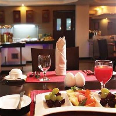 фото отеля Doubletree by Hilton Dar es Salaam-Oysterbay