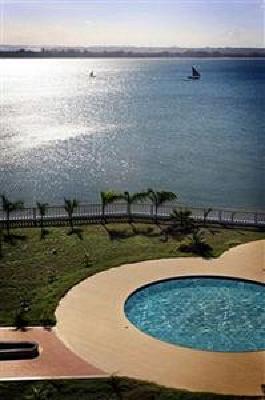 фото отеля Doubletree by Hilton Dar es Salaam-Oysterbay