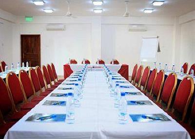 фото отеля Doubletree by Hilton Dar es Salaam-Oysterbay