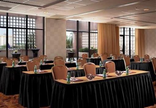 фото отеля San Antonio Marriott Rivercenter