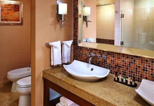 фото отеля San Antonio Marriott Rivercenter