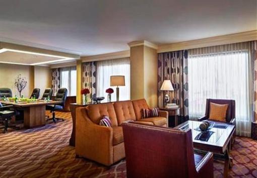 фото отеля San Antonio Marriott Rivercenter
