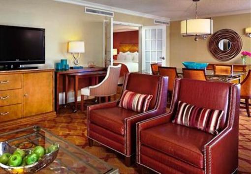 фото отеля San Antonio Marriott Rivercenter