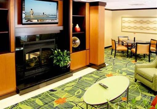 фото отеля Fairfield Inn & Suites Hooksett