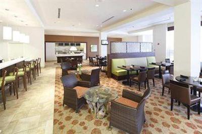 фото отеля Hilton Garden Inn New Orleans Convention Center