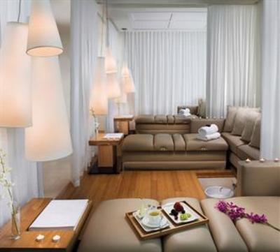 фото отеля One Bal Harbour Resort & Spa