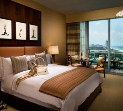 фото отеля One Bal Harbour Resort & Spa