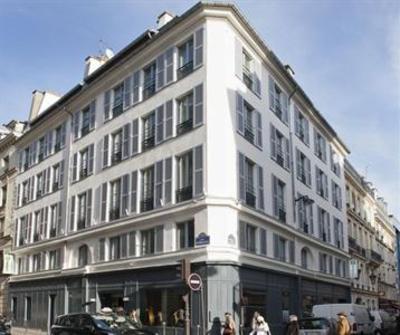 фото отеля Holiday Inn Garden Court Paris Elysees