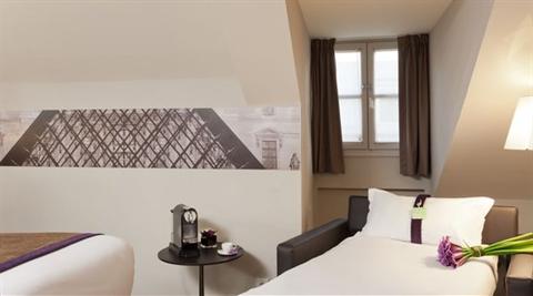 фото отеля Holiday Inn Garden Court Paris Elysees