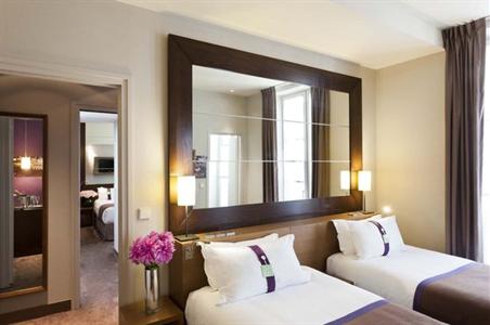 фото отеля Holiday Inn Garden Court Paris Elysees