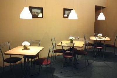 фото отеля Roses Hotel