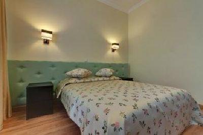 фото отеля Roses Hotel
