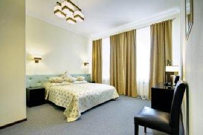 фото отеля Roses Hotel