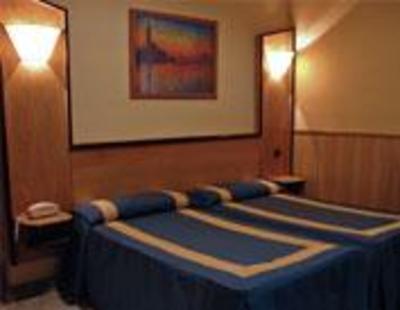 фото отеля Hostal Buenos Aires