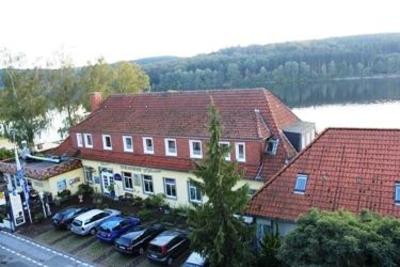 фото отеля Ferienwohnung Strandhof Mohnesee