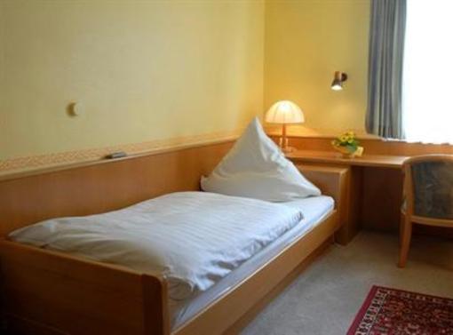 фото отеля Hotel Krone Ofterdingen