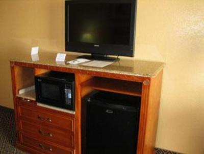 фото отеля Best Western Hugo Inn & Suites