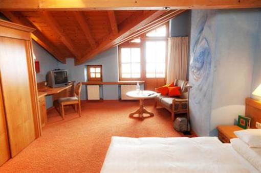 фото отеля Oswalda-Hus Hotel