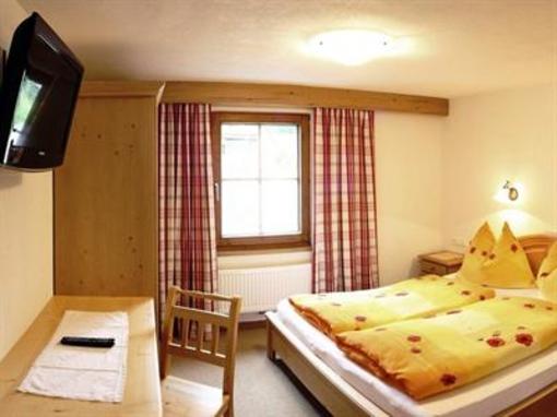 фото отеля Hotel Bauernhof Geislerhof Gerlos