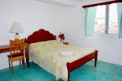 фото отеля The Sea Breeze Hotel