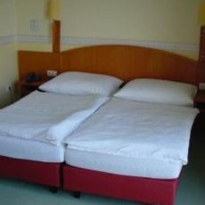 фото отеля Fischwirtshaus Landmotel Die Donaurast Persenbeug-Gottsdorf